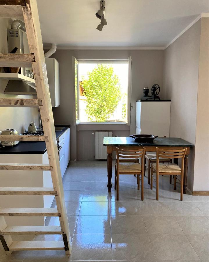Casa Del Custode: Renovated Flat With Garden In A Villa Near The Lake Stresa Bagian luar foto