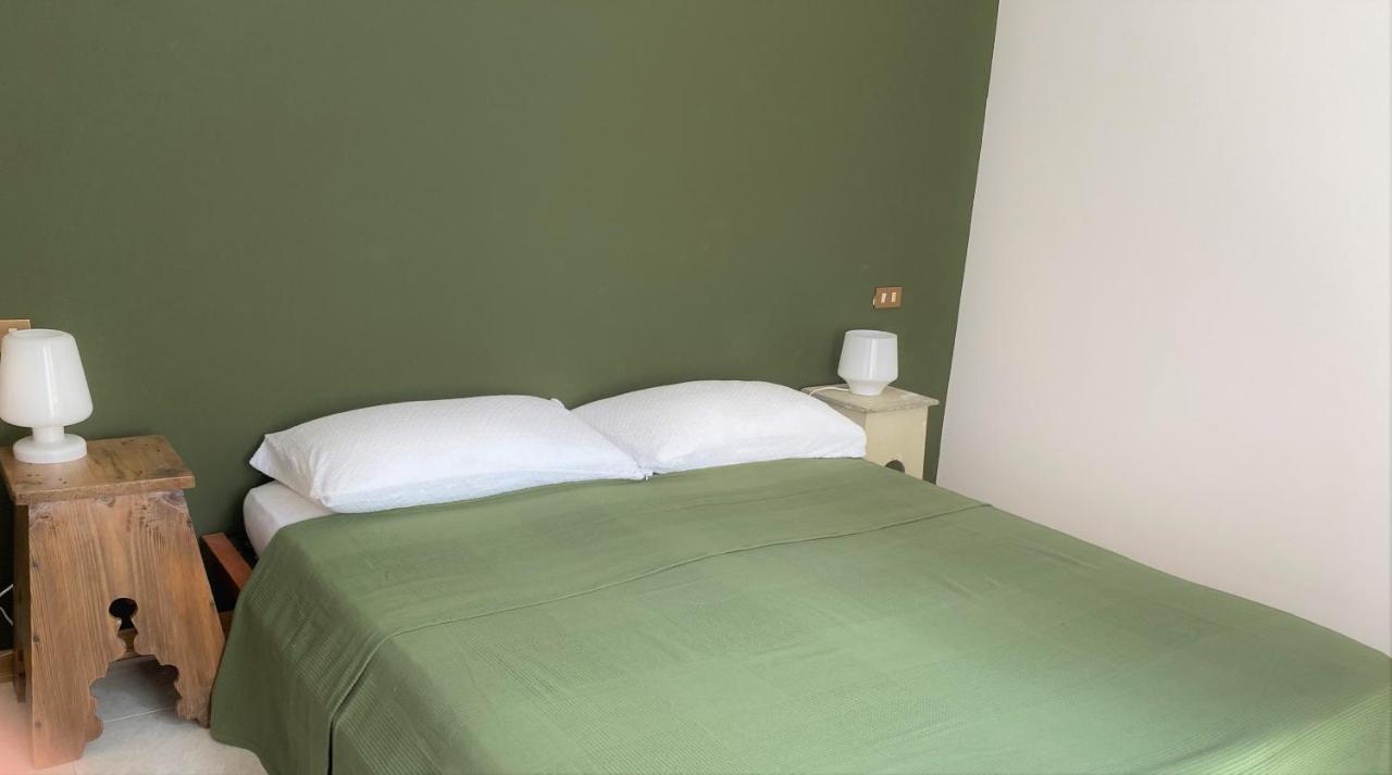 Casa Del Custode: Renovated Flat With Garden In A Villa Near The Lake Stresa Bagian luar foto